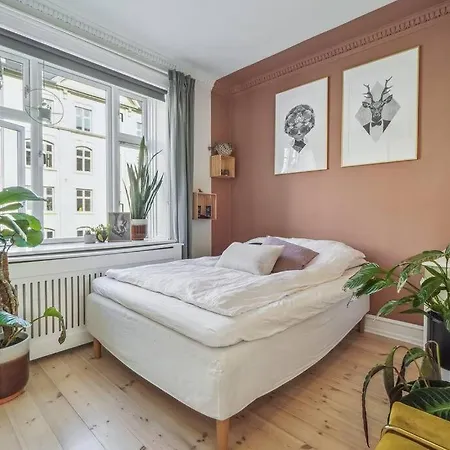 Nyistandsat 1br I Hjertet Af Norrebro Apartment Copenhagen
